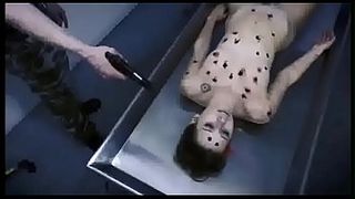 Расстрелянную красавицу поимели сотрудники спец службы